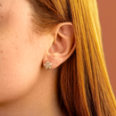 Brinco Dourado Flor Cravejada Zircônias