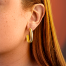 Brinco Argola Dourada Textura Cubos Relevo