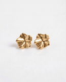 Brinco Folheado a Ouro 18k Flor Orgânica Polida