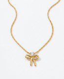Colar Folheado a Ouro 18k com Pingente de Laço Minimalista e Zircônia Central Brilhante